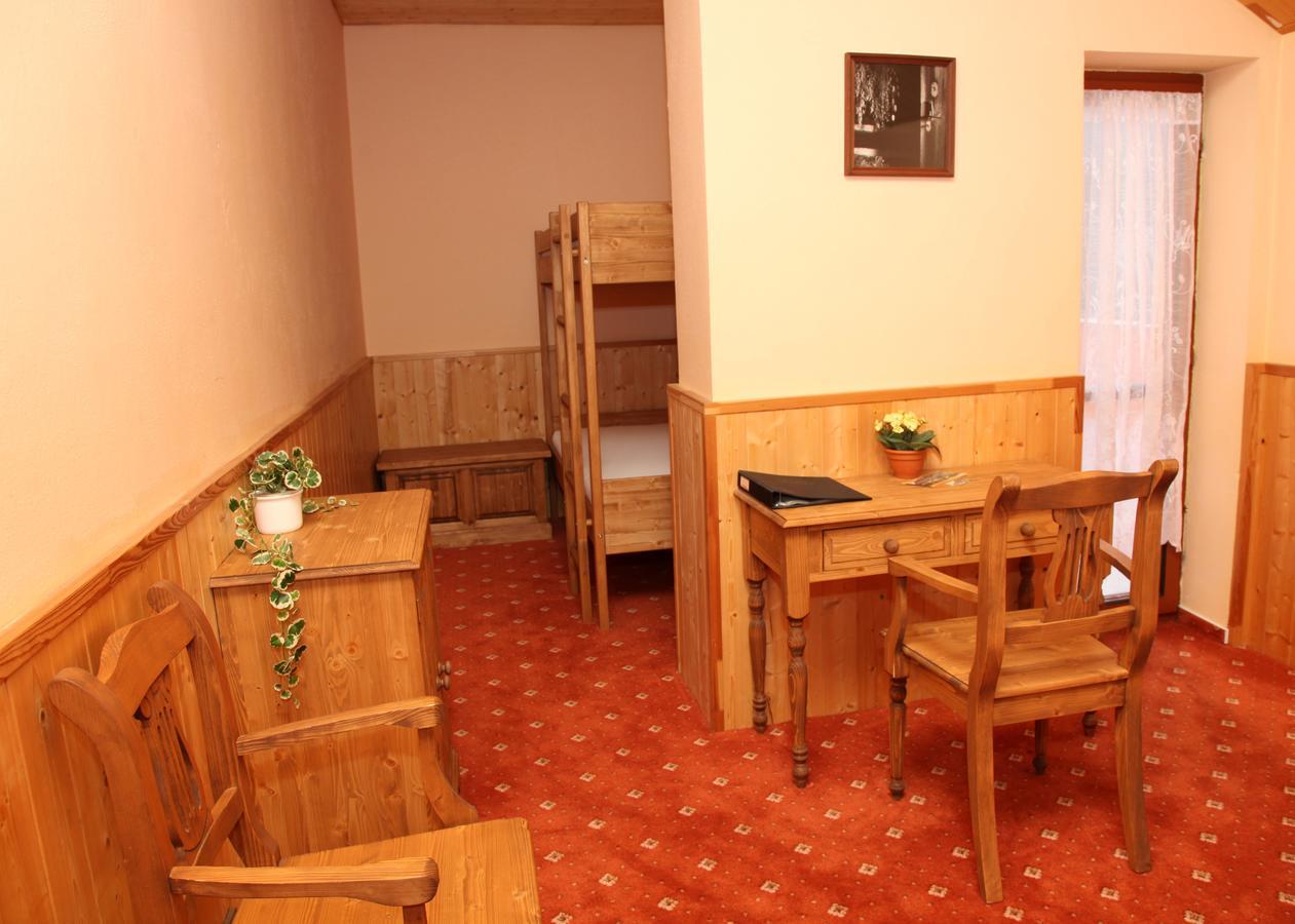 garni Hotel ASAS*** Most Esterno foto